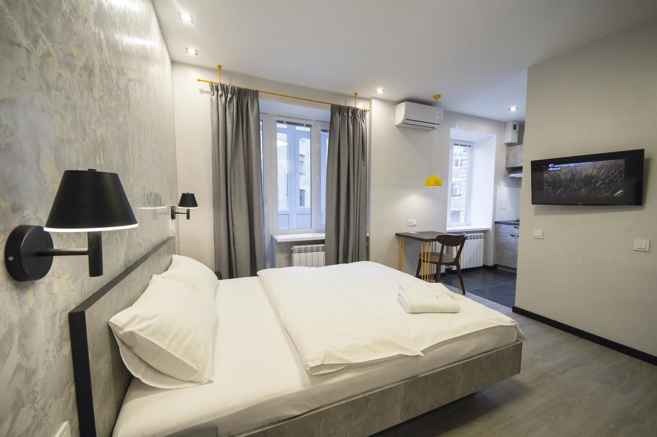 Апартаменты Modern Apartments on Baseina near Arena City Киев-9